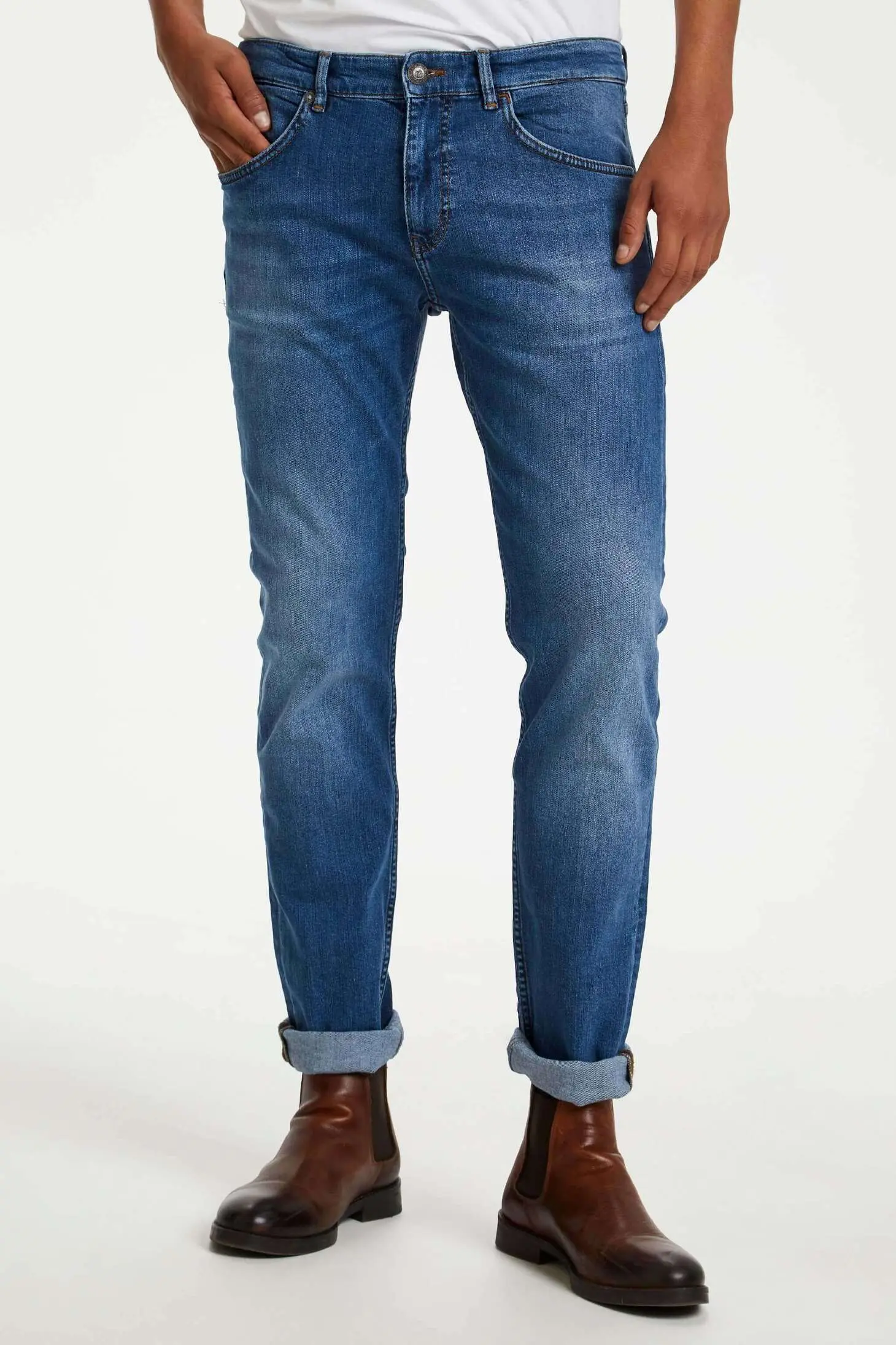 Джинсы slim fit мужские