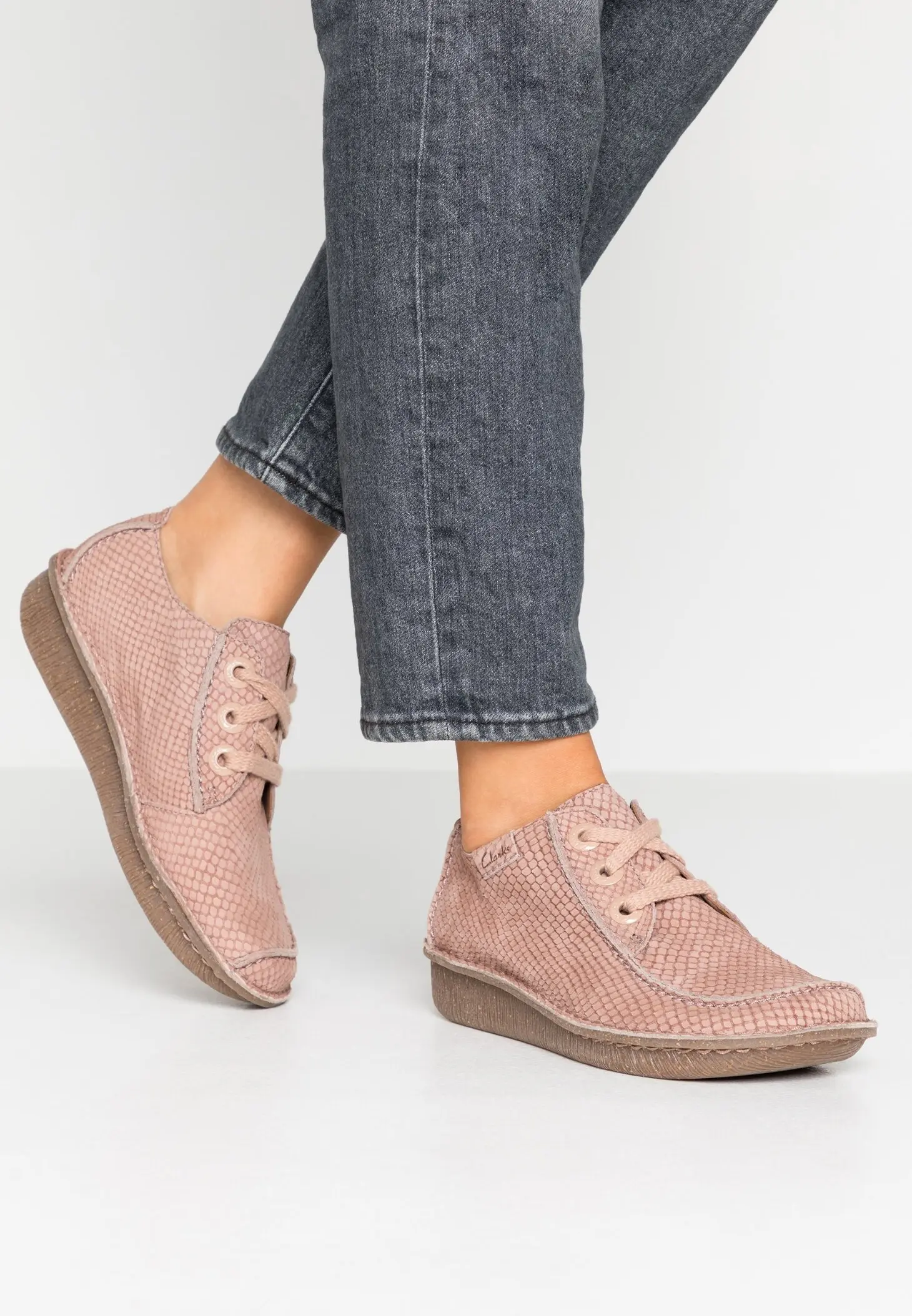 Полуботинки Casual женские