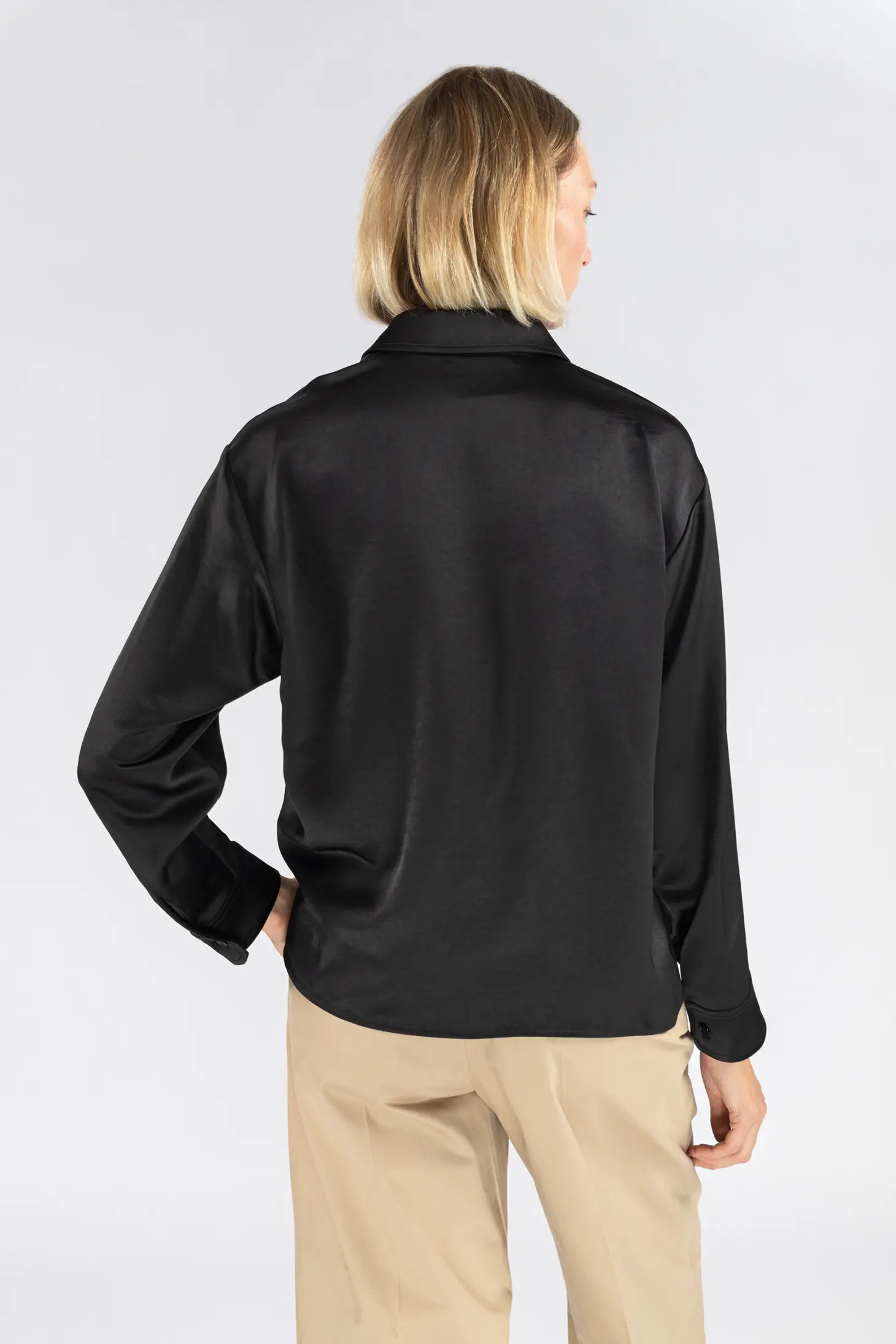 Блуза классическая женская