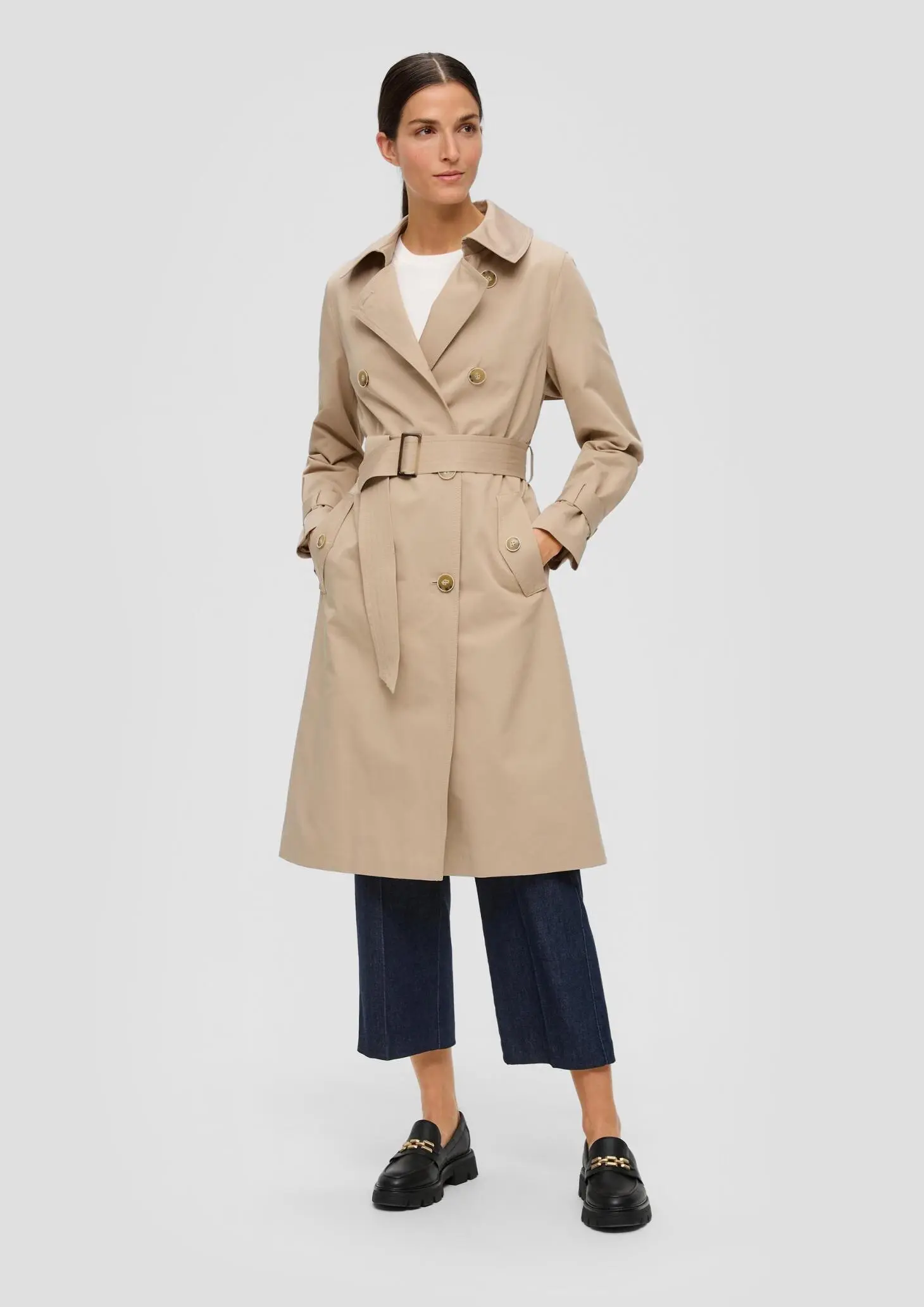 Плащ женский