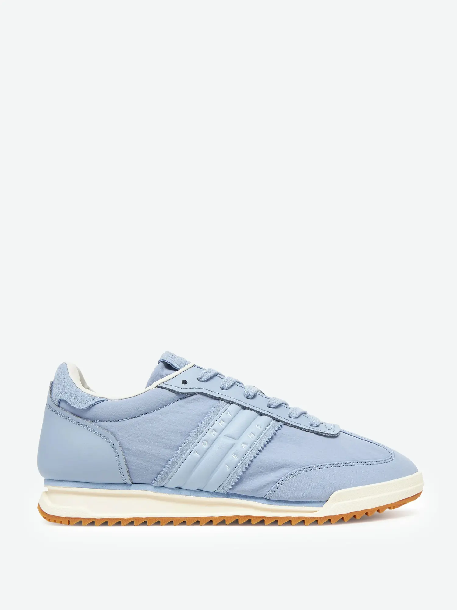 Кроссовки женские