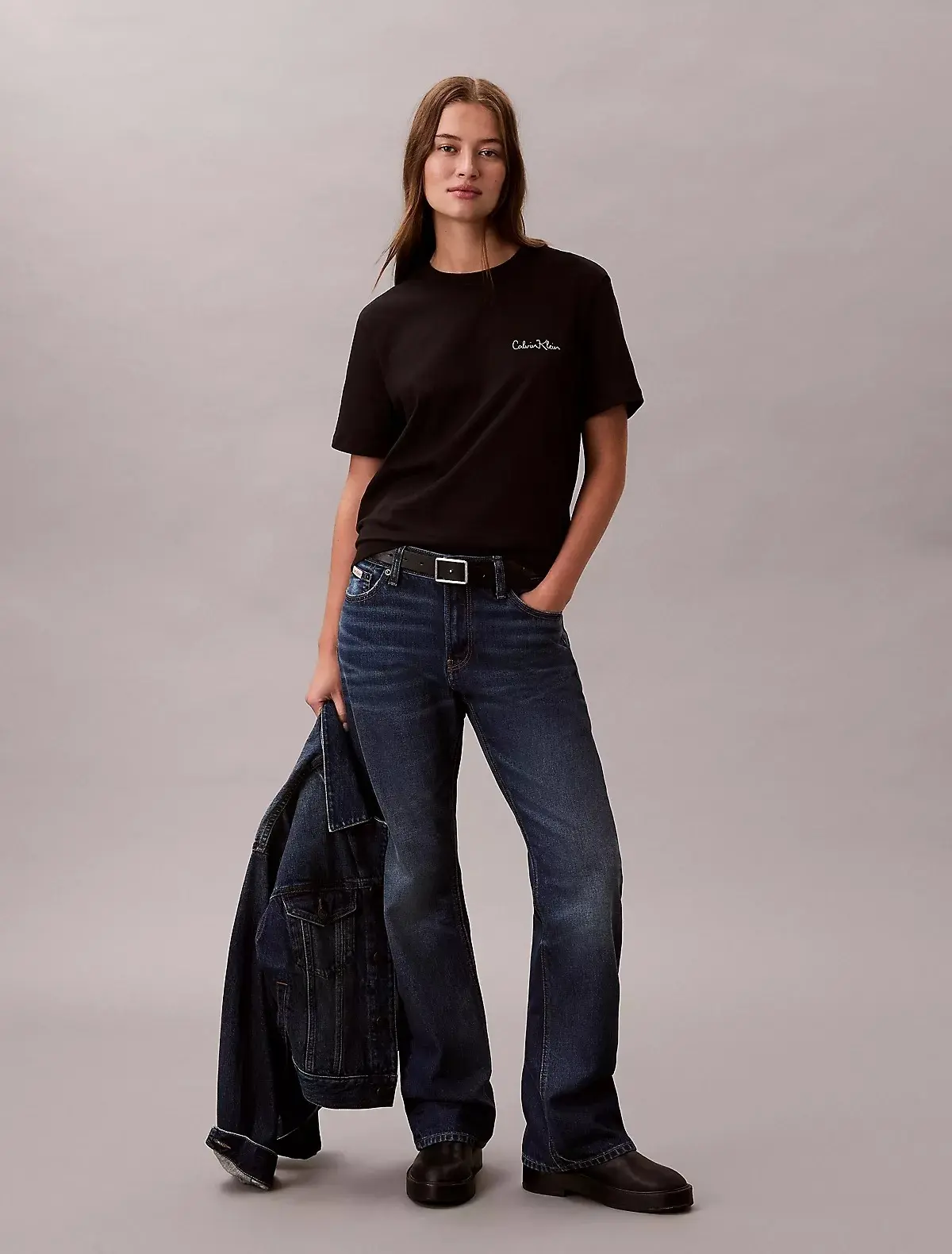 Футболка женская