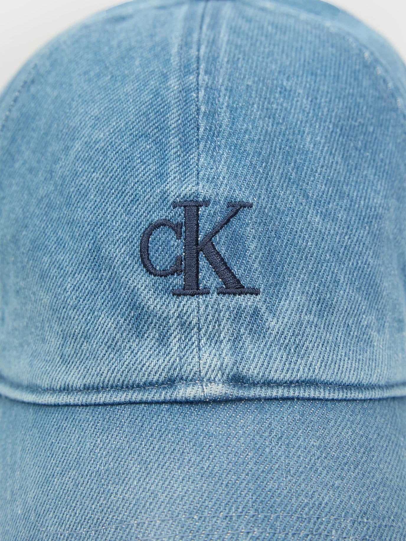 Кепка женская